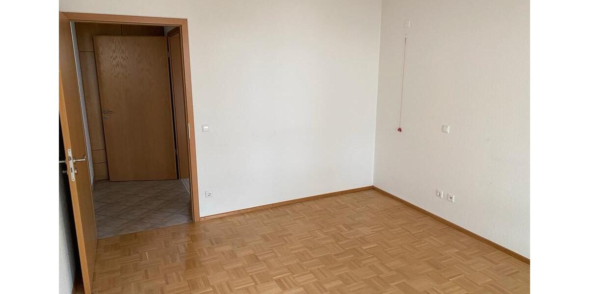Erdgeschoßwohnung Limburgerhof - 2.5 Zimmer, 79 m&sup2;, 265.000&euro; | Angebot:26504980