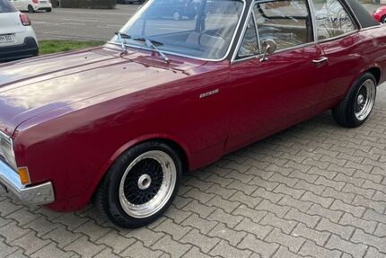 Opel Rekord 70.700 km 4.999 € Speyer 67346