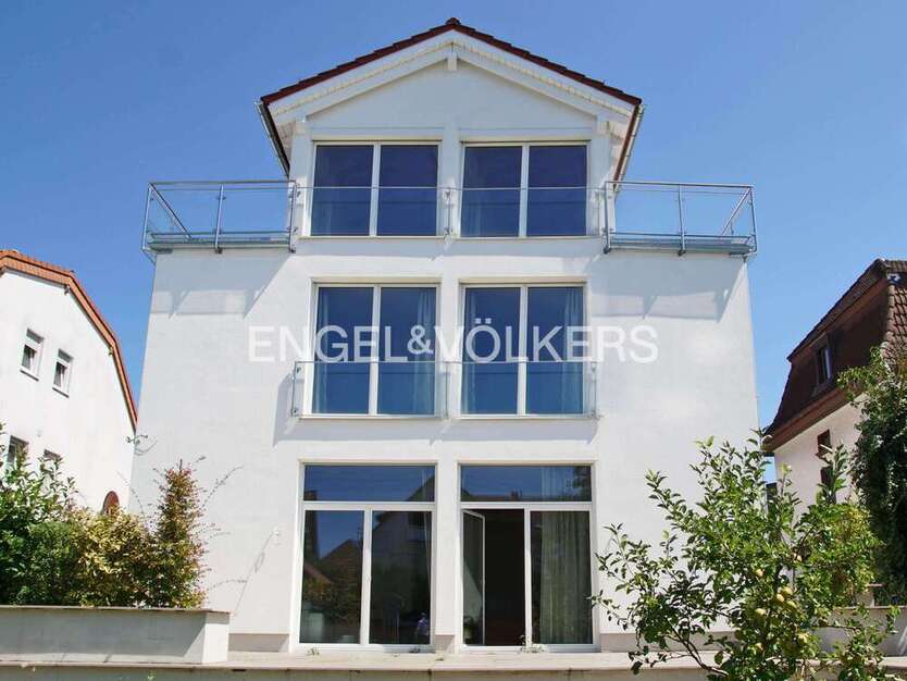 Haus zum Kaufen in Eppelheim 1.250.000 € 309 m²