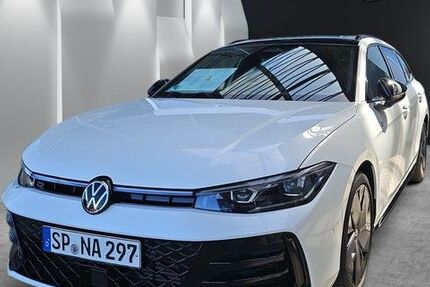 VW Passat Variant 3.999 km 52.360 &euro; Speyer 67346