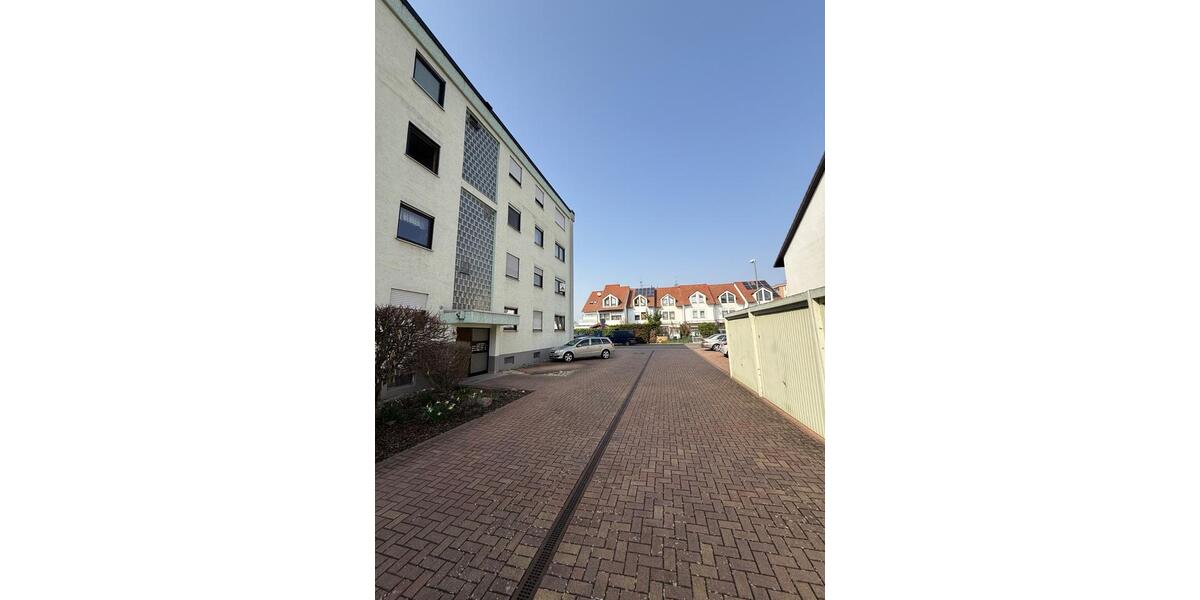 Hochparterre Ludwigshafen am Rhein Ludwigshafen-Oggersheim - 2 Zimmer, 65 m&sup2;, 175.000&euro; | Angebot:26408935