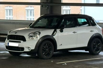 Mini Countryman S (Cooper) 163.500 km 8.500 &euro; Ketsch 68775