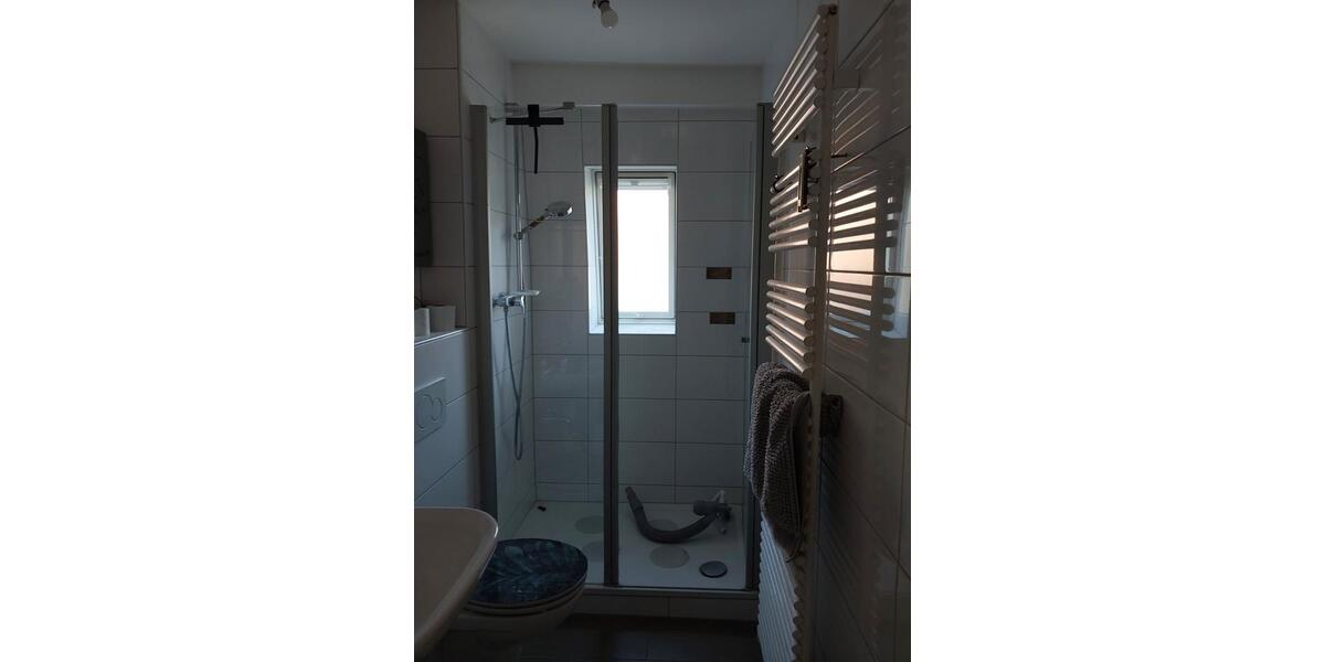 Dachgeschoßwohnung Laudenbach - 2 Zimmer, 63 m&sup2;, 900&euro; | Angebot:24672624