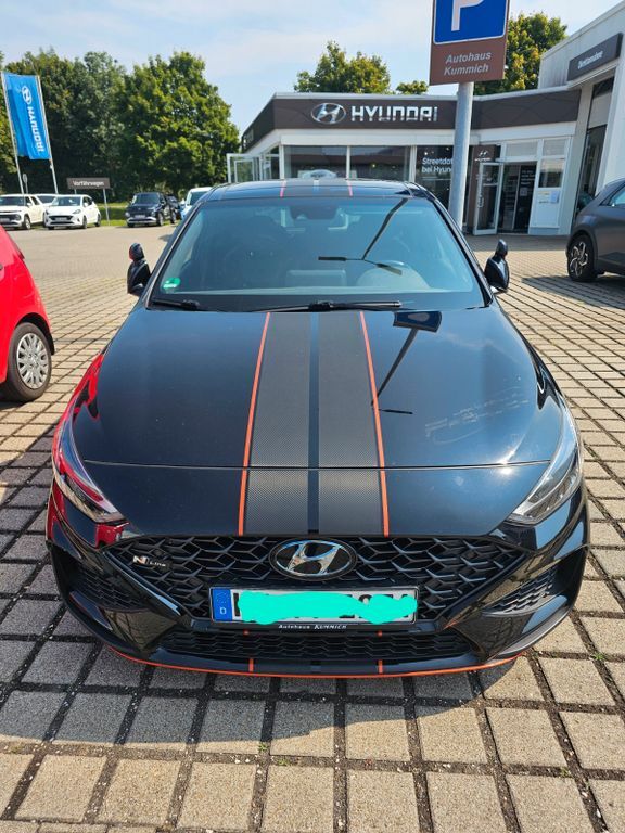 i30