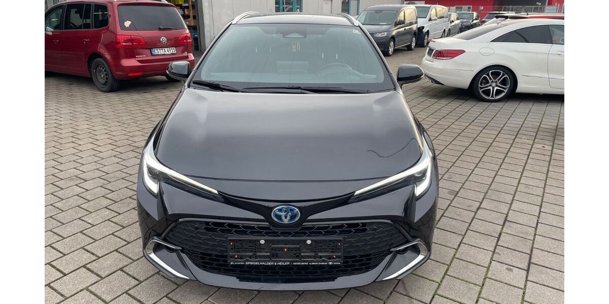 Toyota Corolla 35.907 km 24.900 &euro; Leimen 69181