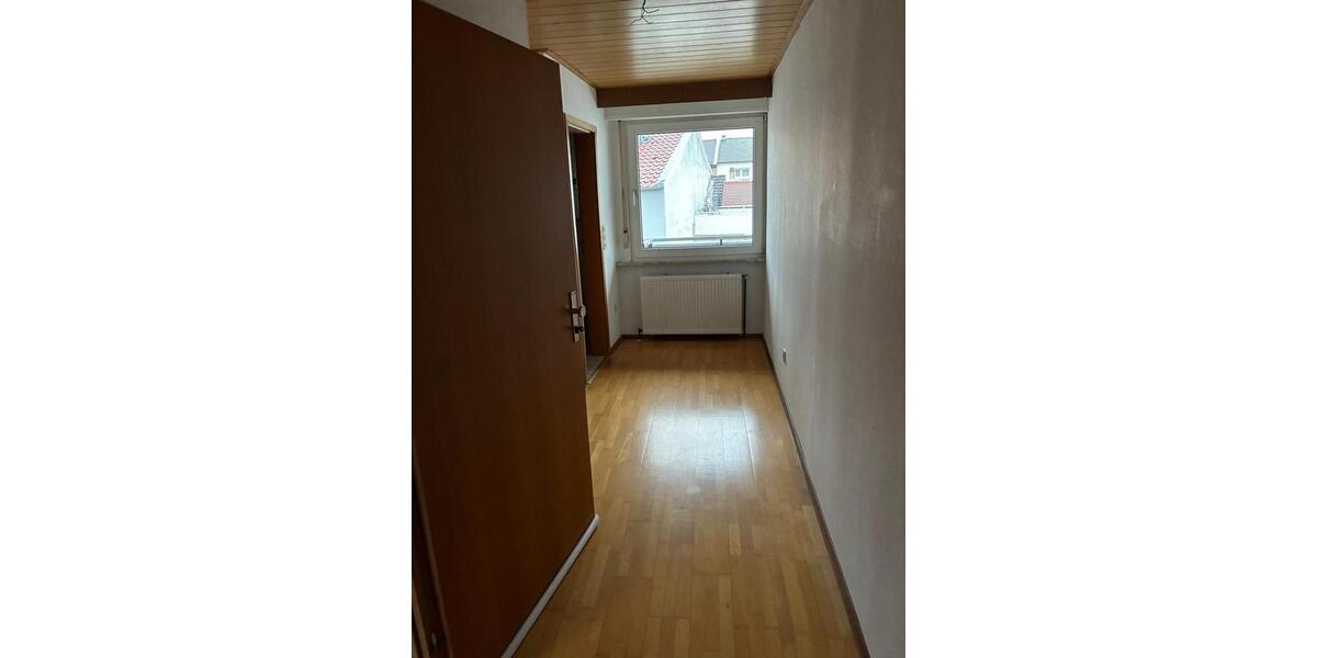 Einfamilienhaus mit Apartment zu vermieten 6 zimmer