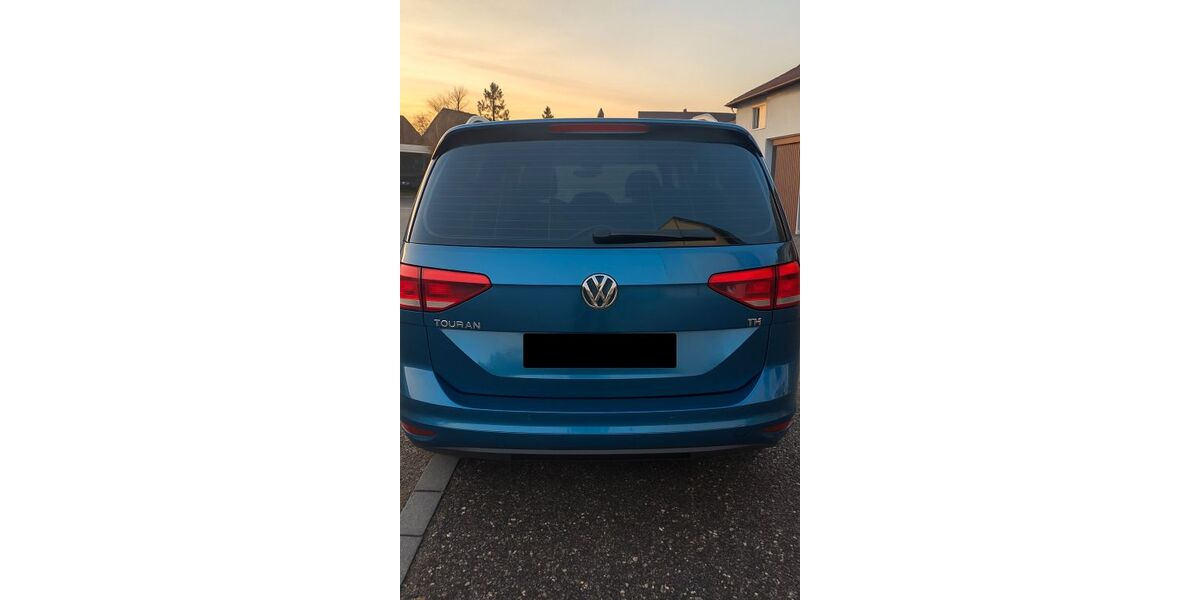 VW Touran 92.444 km 14.999 € WALLDORF 69190