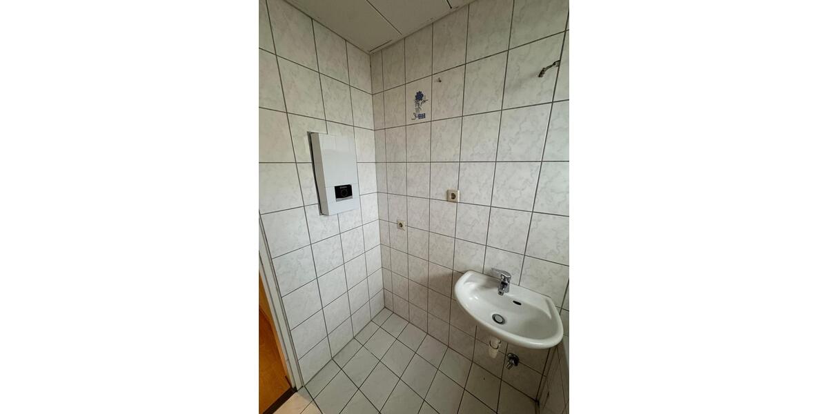 Etagenwohnung Ludwigshafen am Rhein Ludwigshafen-Oggersheim - 3 Zimmer, 73 m&sup2;, 230.000&euro; | Angebot:27122019