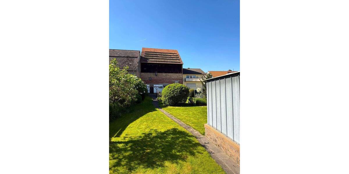 Viel Raum für Ideen - Einfamilienhaus in Hüttenfeld mit Garten und Grundstück mit Baupotenzial! 6 zimmer