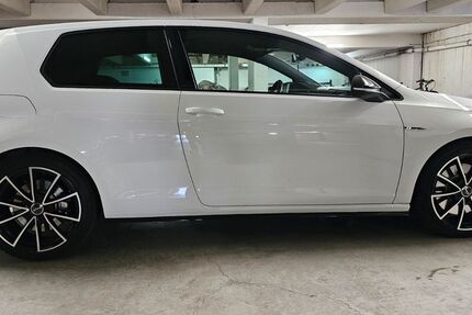 VW Golf 73.000 km 30.500 &euro; Neckargemünd 69151