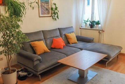 Altbauwohnung mit großem Balkon & Parkblick, sofort frei 3 zimmer