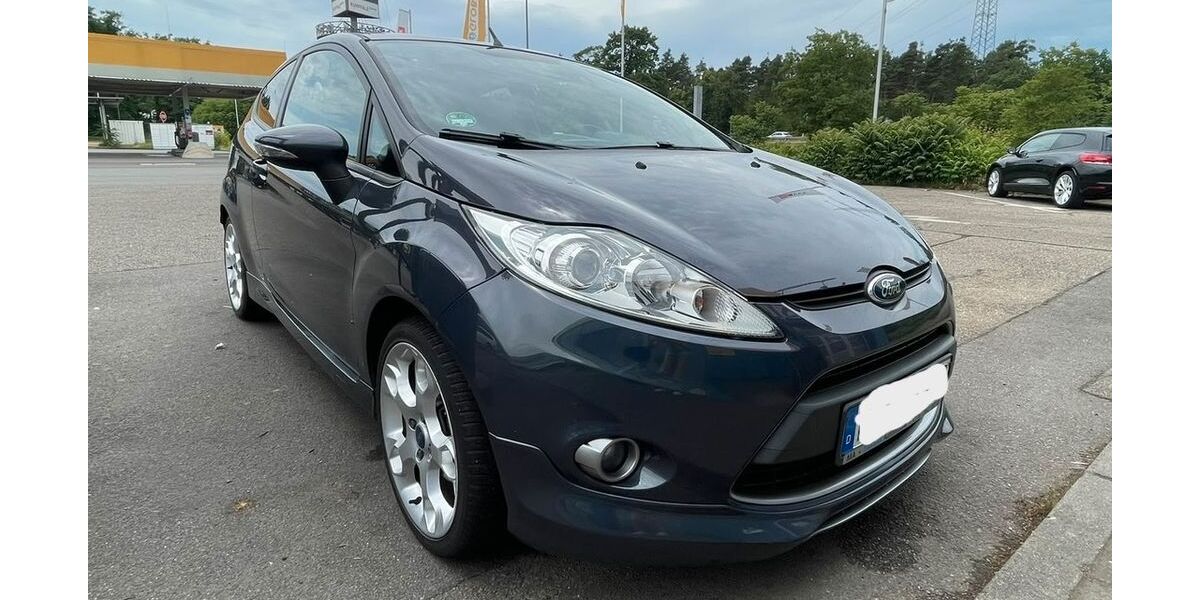 Ford Fiesta 149.765 km 5.500 &euro; Mannheim 68309