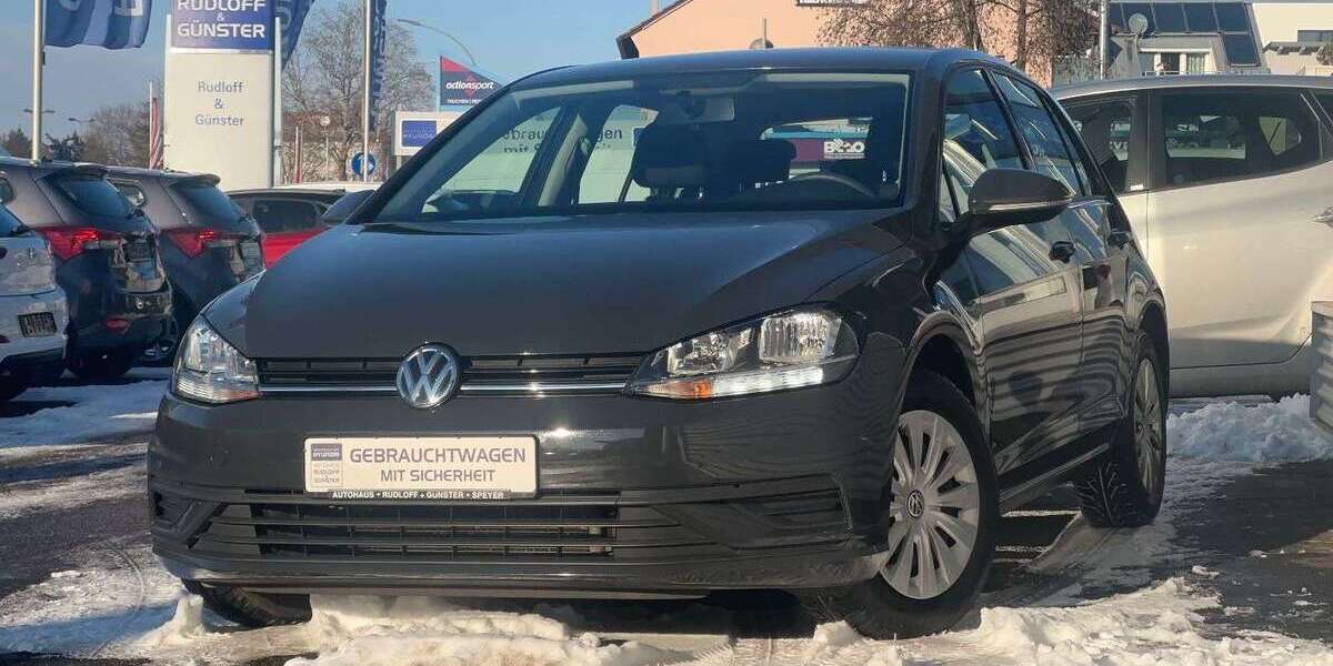 VW Golf 113.941 km 10.890 &euro; Speyer 67346