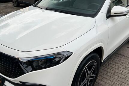 Mercedes EQA