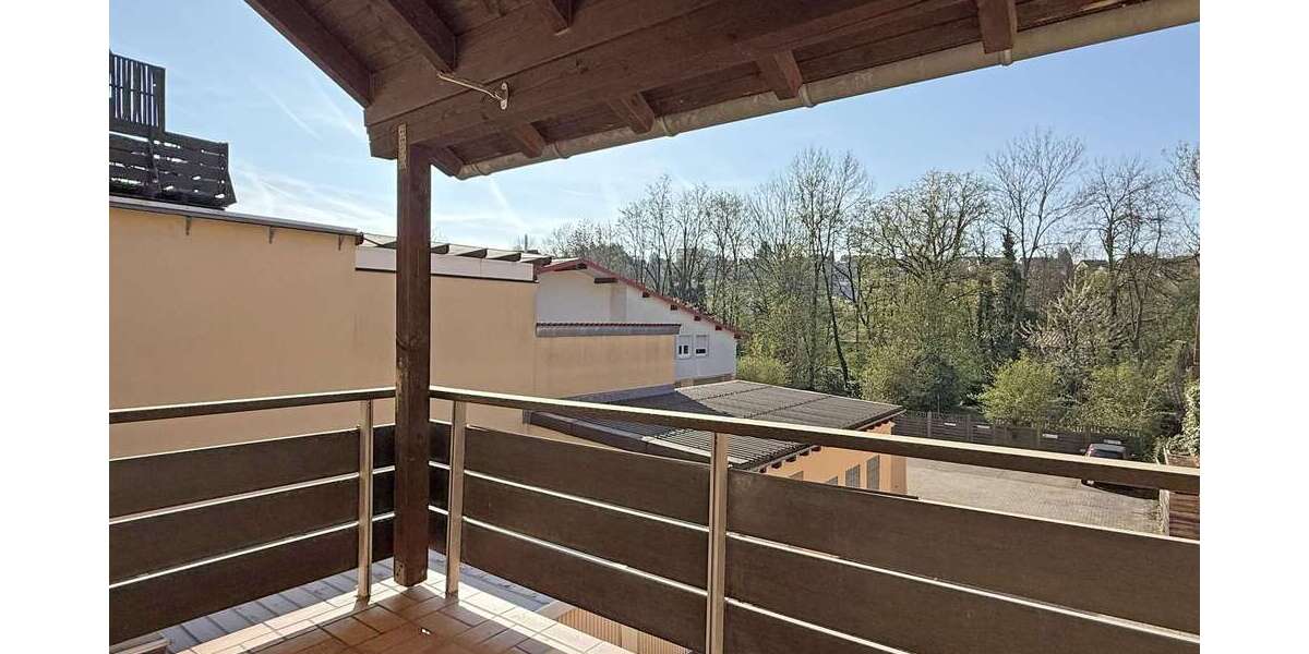 Etagenwohnung Bammental - 4 Zimmer, 86 m&sup2;, 210.000&euro; | Angebot:26256885
