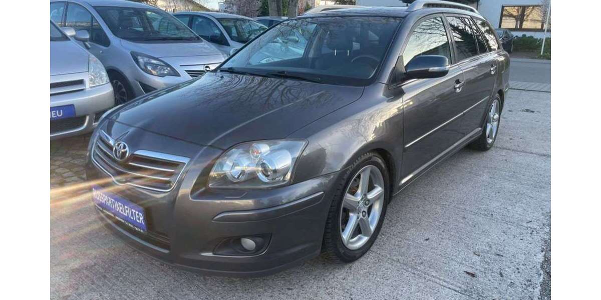 Toyota Avensis 148.797 km 4.997 &euro; Walldorf 69190