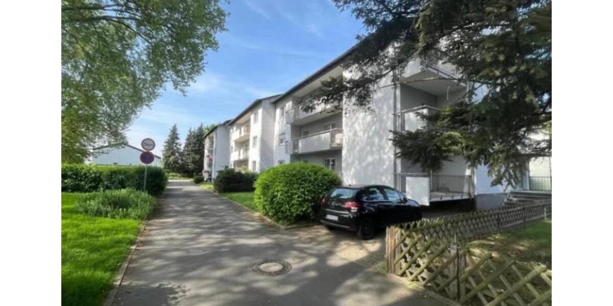 Frisch renovierte 3 Zimmer-Wohnung mit 2 Balkonen 3 zimmer