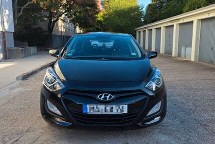 Hyundai i30 129.000 km 5.800 &euro; Ludwigshafen 67071