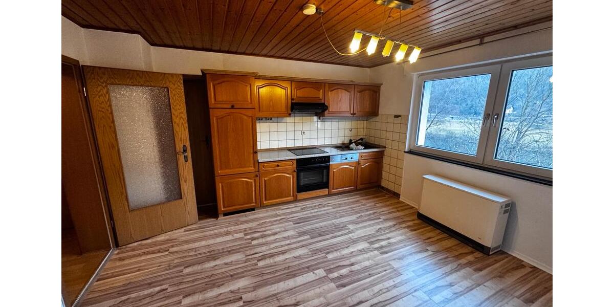 Etagenwohnung Eberbach - 3 Zimmer, 86 m&sup2;, 550&euro; | Angebot:24688180