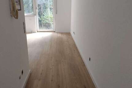 Wohnung zum Mieten in Bammental 350 € 47.7 m² 1 zimmer