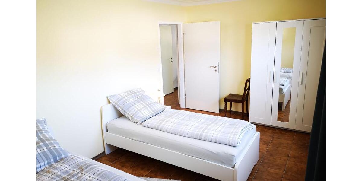 Hochparterre Rimbach - 5 Zimmer, 100 m&sup2;, 1.300&euro; | Angebot:26614070