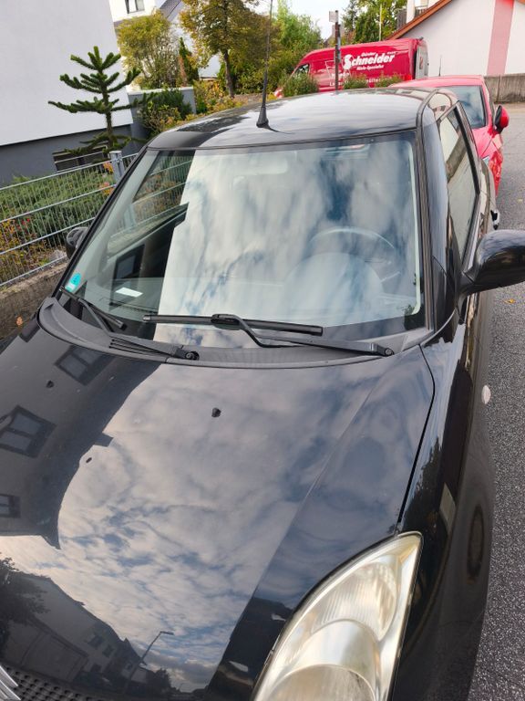 Suzuki Swift 138.000 km 4.200 € Sandhausen 69227