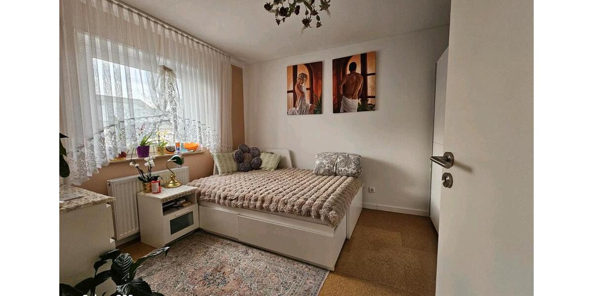 Etagenwohnung Weinheim - 3 Zimmer, 54 m&sup2;, 198.000&euro; | Angebot:26612775