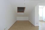Dachgeschosswohnung mit Balkon und zusätzlichem Hobbyraum 1 zimmer