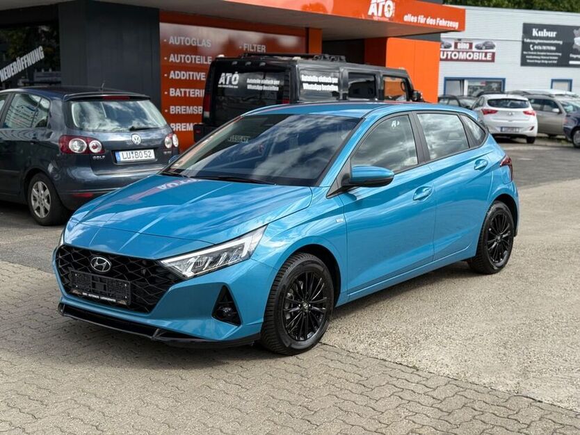 i20
