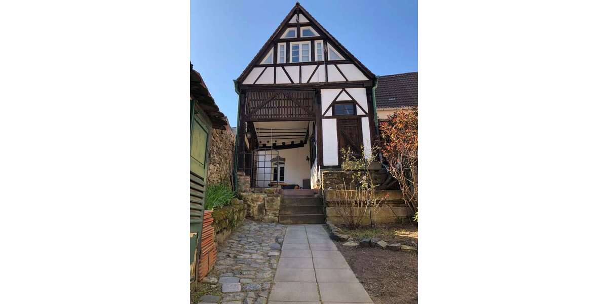 Einfamilienhaus Weinheim Innenstadt - 3 Zimmer, 100 m&sup2;, 1.500&euro; | Angebot:25677262