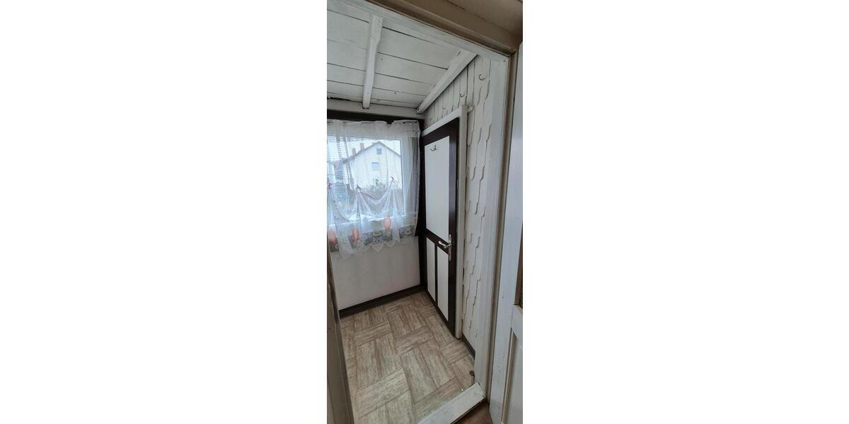 Einfamilienhaus Waldbrunn - 6 Zimmer, 100 m&sup2;, 1.000&euro; | Angebot:26241971