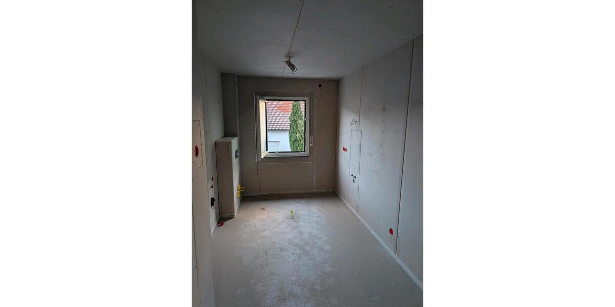 Etagenwohnung Sankt Leon-Rot Rot - 4.5 Zimmer, 107 m&sup2;, 1.650&euro; | Angebot:24481901