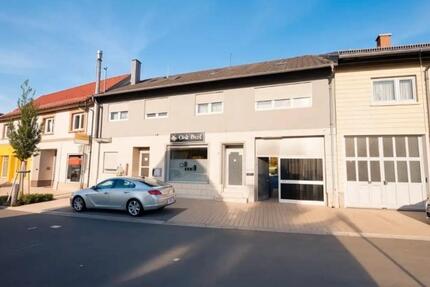 Haus Waghäusel - 14 Zimmer, 300 m&sup2;, 799.000&euro; | Angebot:26825972