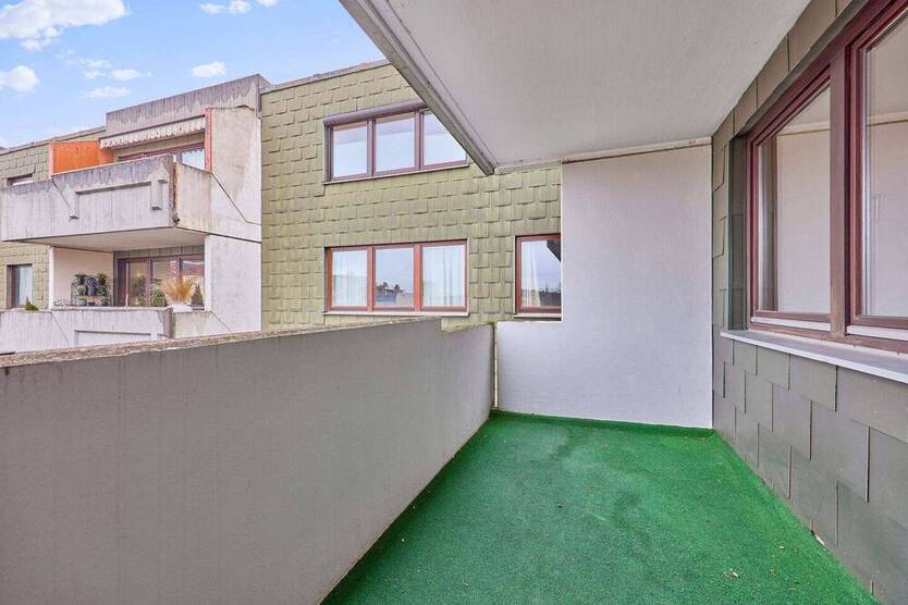 MA-City - 2 ZBKBalkon-Wohnung mit Tiefgaragenstellplatz