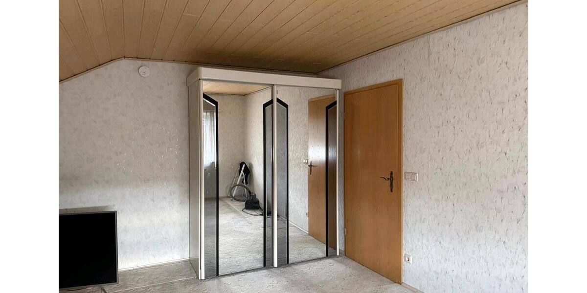 Etagenwohnung Eppelheim - 5 Zimmer, 120 m&sup2;, 1.710&euro; | Angebot:26276871