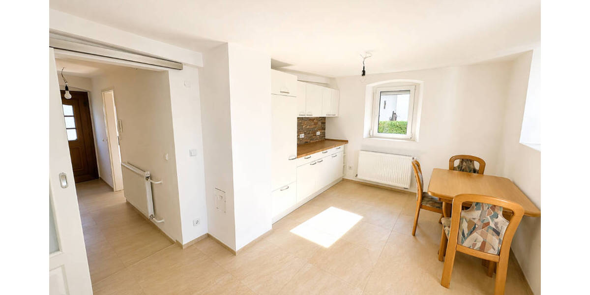 Einfamilienhaus Sinsheim / Steinsfurt Steinsfurt - 8 Zimmer, 243 m&sup2;, 489.000&euro; | Angebot:26389295