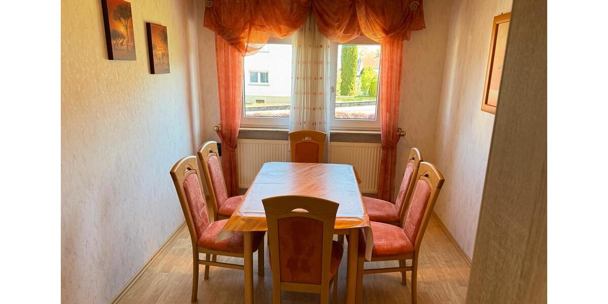 Einfamilienhaus Sinsheim - 9 Zimmer, 184 m&sup2;, 649.000&euro; | Angebot:26897390