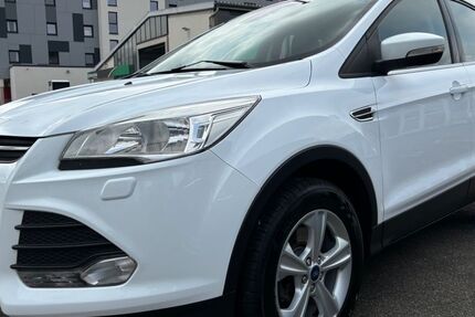 Ford Kuga 160.000 km 9.300 € Heidelberg 69115