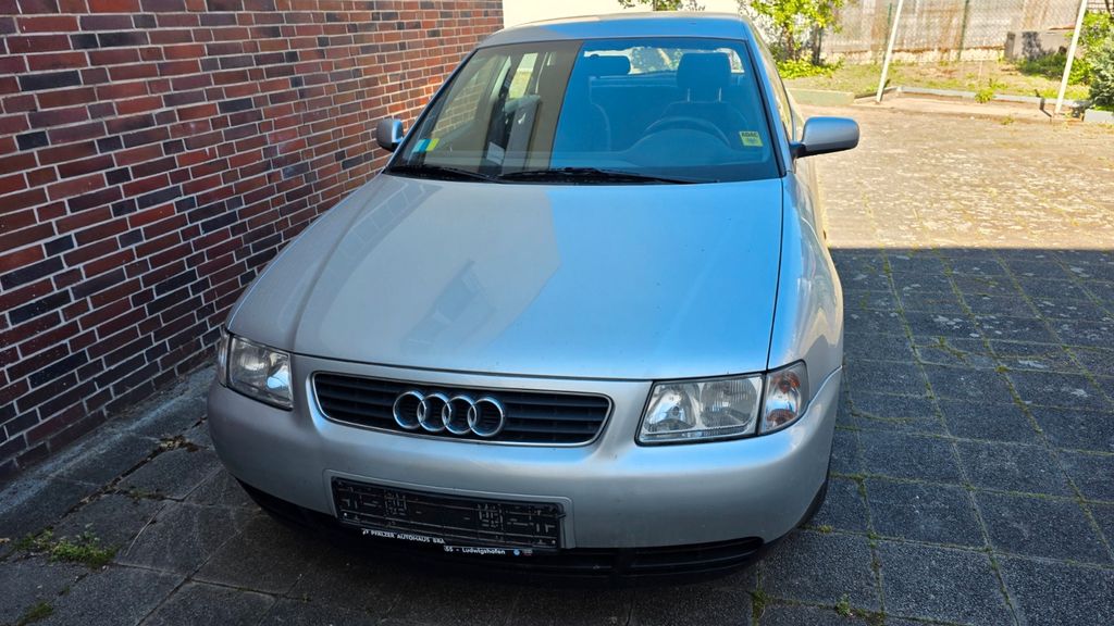 Audi A3 91.387 km 2.600 &euro; Ludwigshafen 67061