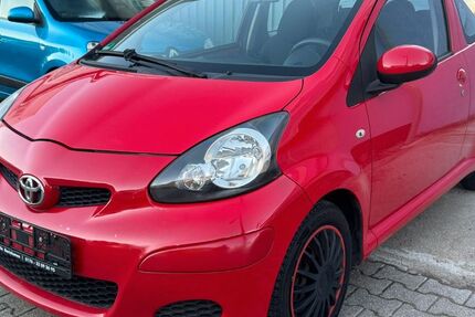 Toyota Aygo (X) 141.200 km 2.999 € Mannheim 68199