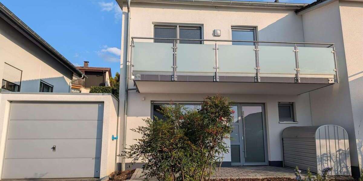 Einfamilienhaus Hirschberg an der Bergstraße - 5.5 Zimmer, 189 m&sup2;, 2.750&euro; | Angebot:26013244