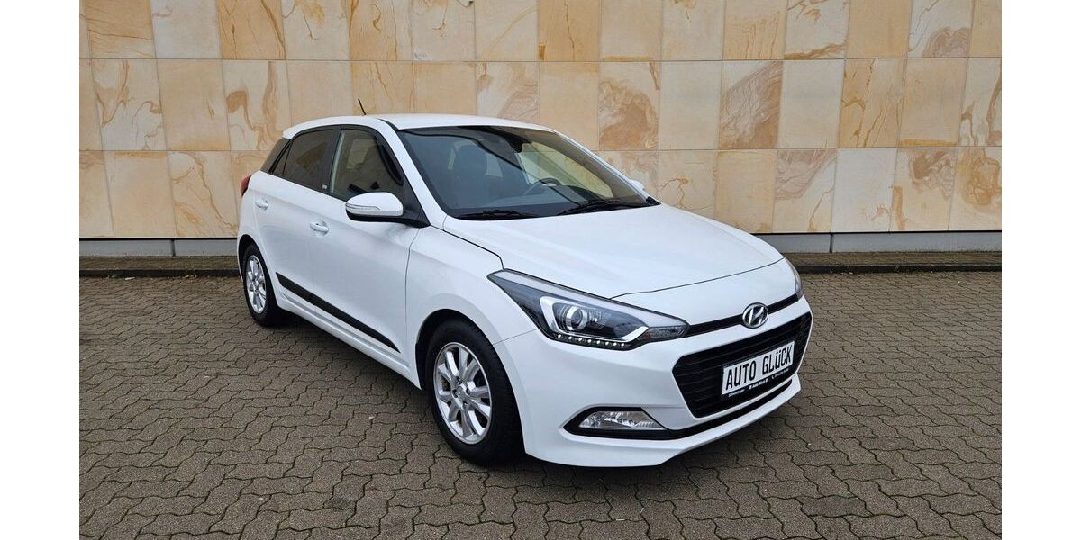 Hyundai i20 76.000 km 10.490 &euro; Schwetzingen 68723