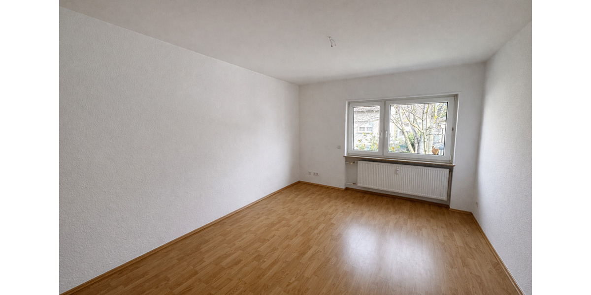 Etagenwohnung Mannheim Sandhofen - 4 Zimmer, 114 m&sup2;, 1.100&euro; | Angebot:25377160