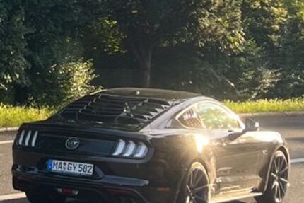 Ford Mustang 161.000 km 29.400 &euro; Ludwigshafen 67059