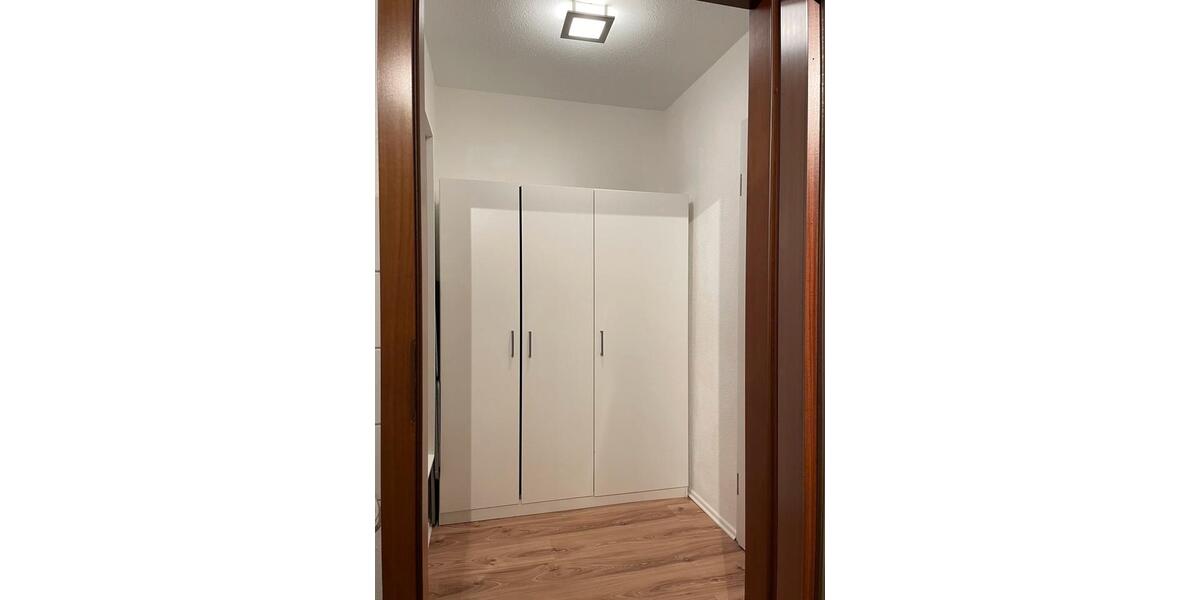 Dachgeschoßwohnung Mannheim Herzogenried - 1.5 Zimmer, 20 m&sup2;, 600&euro; | Angebot:25407205