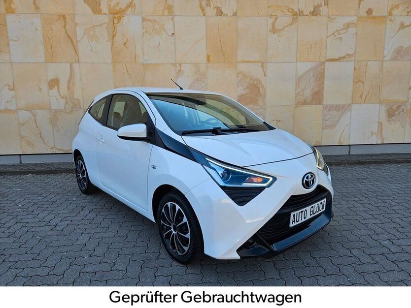 Aygo (X)