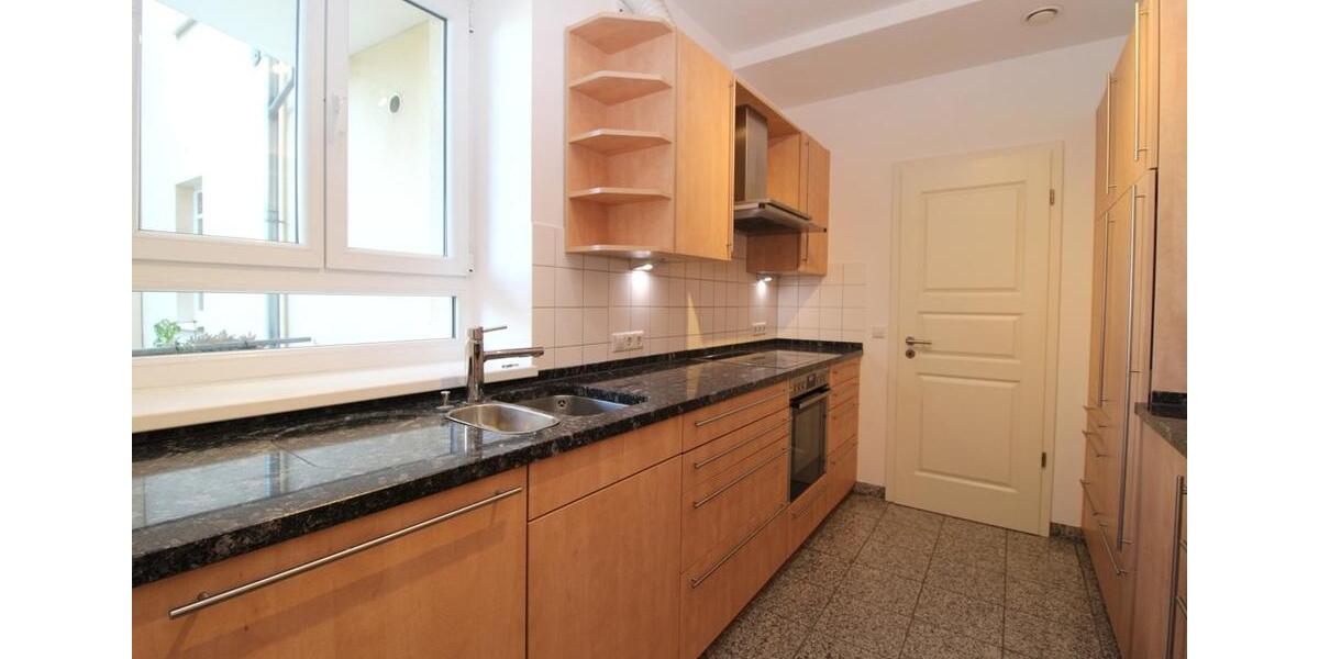 Etagenwohnung Ludwigshafen am Rhein Ludwigshafen-Hemshof - 3.5 Zimmer, 124 m&sup2;, 1.100&euro; | Angebot:23007196