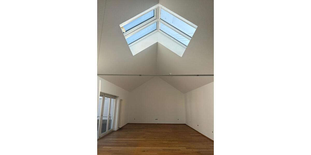 Maisonettenwohnung Ludwigshafen am Rhein Rheingönheim - 4 Zimmer, 150 m&sup2;, 1.300&euro; | Angebot:25784264