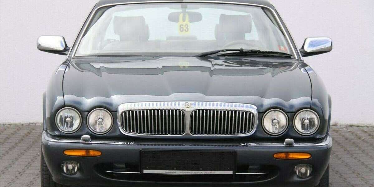 Jaguar Daimler 105.000 km 38.999 € Heppenheim 64646