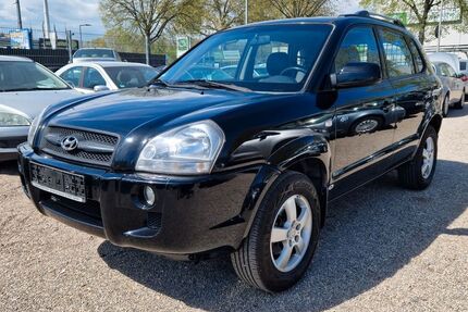 Hyundai TUCSON 151.000 km 3.750 &euro; Mannheim 68199